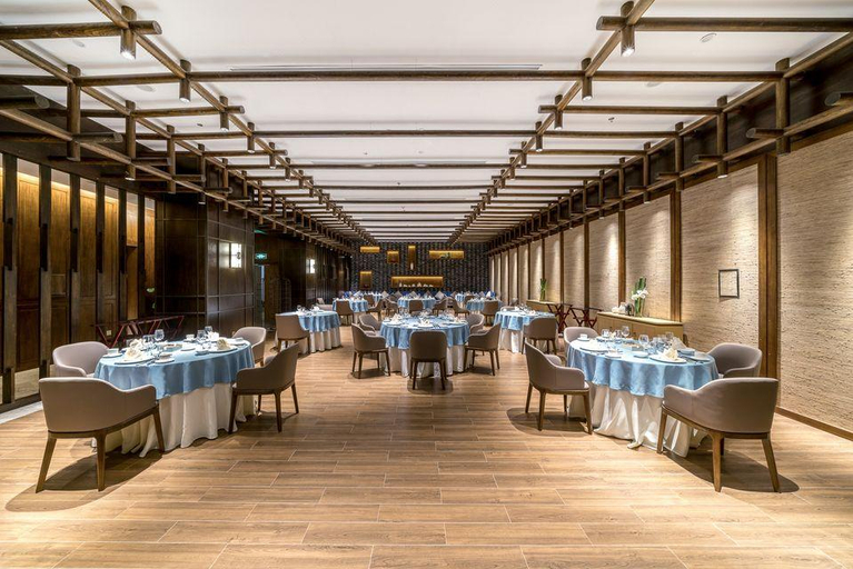 Food & Drinks, Mount Qingcheng Grand Hotel, Chengdu
