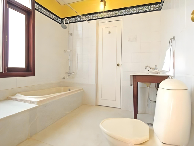 Bathroom 3, Tiger Villa, Sawai Madhopur