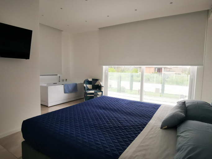 Bedroom 4, Ohahsi, Napoli