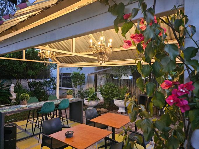 Food & Drinks, The Retreat Guesthouse, Frances Baard