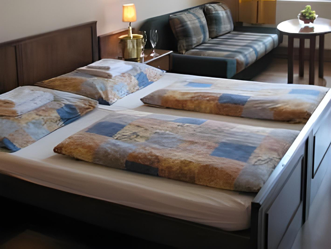 Bedroom 2, Penzion Pod Kasnou, Frýdek-Místek