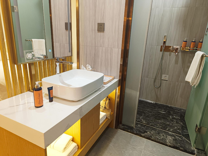 Bathroom 3, Renjoy Hotel Jingzhou Jiangjin Road, Jingzhou