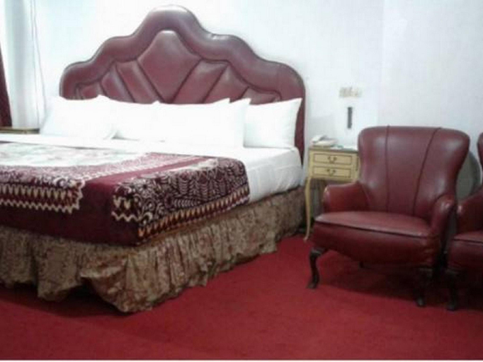 Bedroom 2, Lagos Airport Hotel, Ikeja
