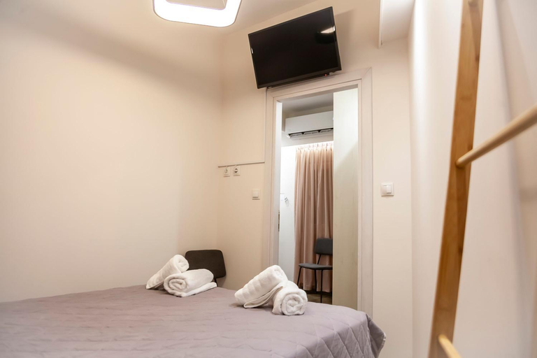 4, Ioannina Central Apartment by SuperhostHub, Epirus