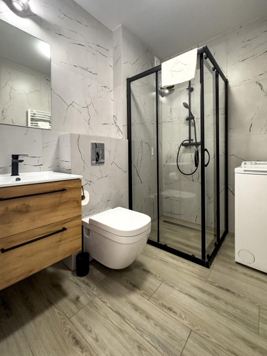Bathroom 3, Natura Park, Puck