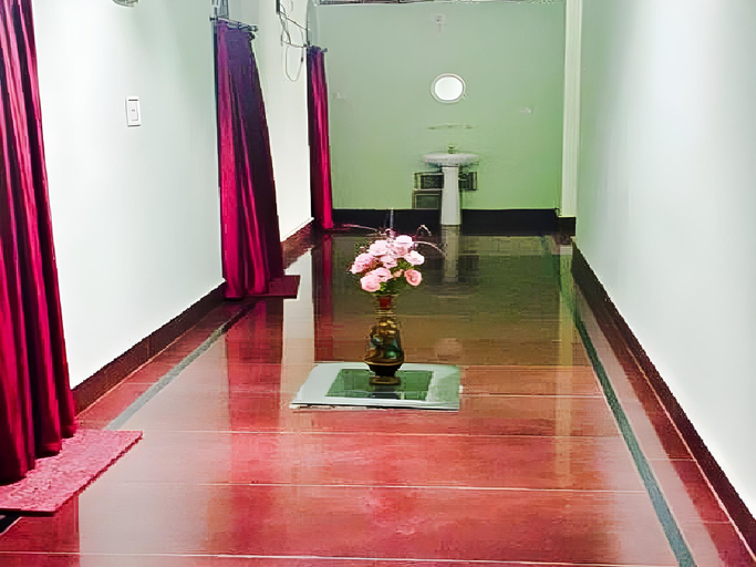 Others 4, Hotel Prince, Kendujhar