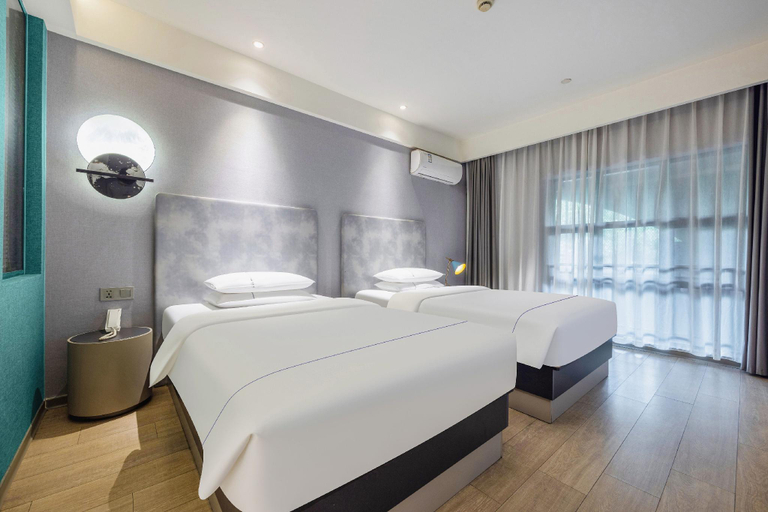 Bedroom 2, Magnotel Ningbo Beilun Yintai City Xindalu, Ningbo
