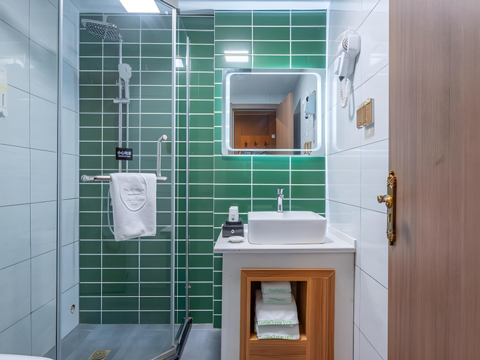 Bathroom 3, GreenTree Inn Jining Jianshe Road Hotel, Jining