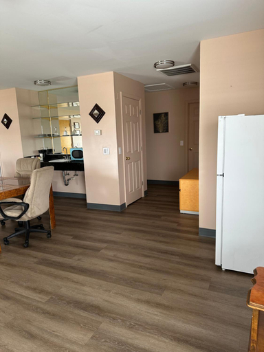 Others 4, Security Inn and Suites, Florence