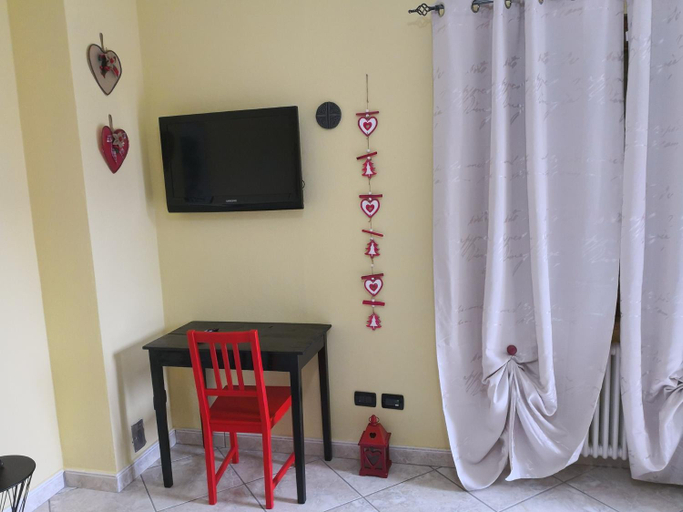 Others 3, Leo home, Aosta