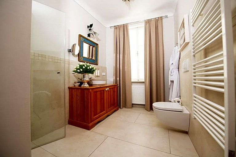 Bathroom 3, Altstadthotel Amadeus, Salzburg