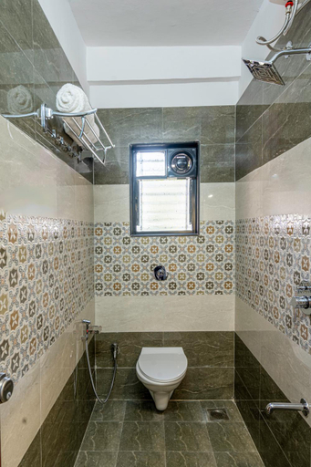 Bathroom 4, StayBird - Divine Suites, Business Hotel, Kharadi , Pune
