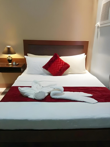 Bedroom 3, Elizabeth Hotel - Naga, Pili