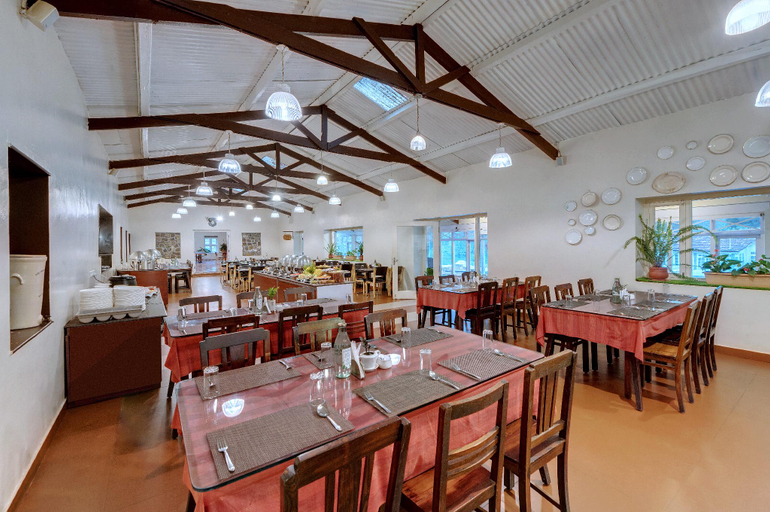 Food & Drinks, Holiday Home Resort, Dindigul
