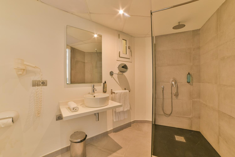 Bathroom 3, Apartamentos Azul Playa, Baleares