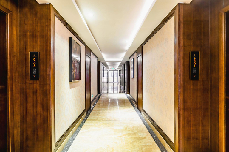 Others 3, Fenghuangge Hotel, Ngawa Tibetan and Qiang
