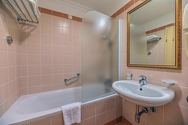 Bathroom 4, Amadria Park Hotel Agava, Opatija/Veprinac