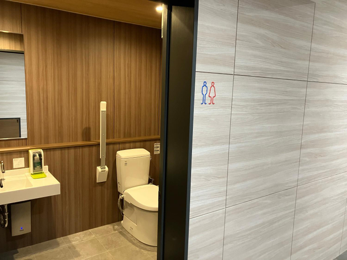 Bathroom 4, Onomichi Royal Hotel, Onomichi