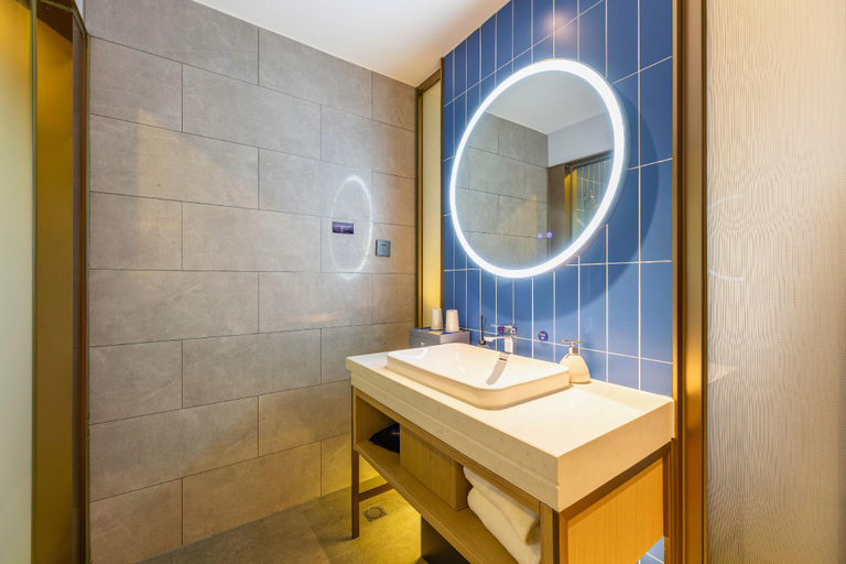 Bathroom 3, Kyriad Marvelous Hotel Nanchang Xianghu Jinsha Avenue, Nanchang