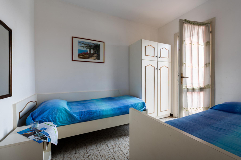 Bedroom 2, Cute little house with exclusive garden and pools, Venezia