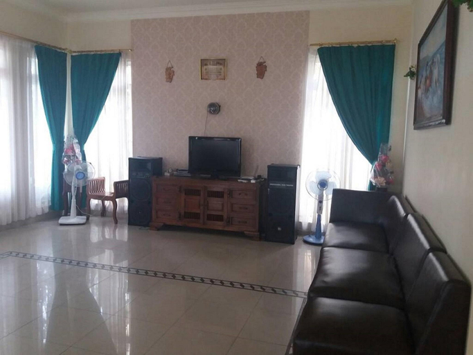Public Area, Villa Kota Bunga Magnolia, Bogor