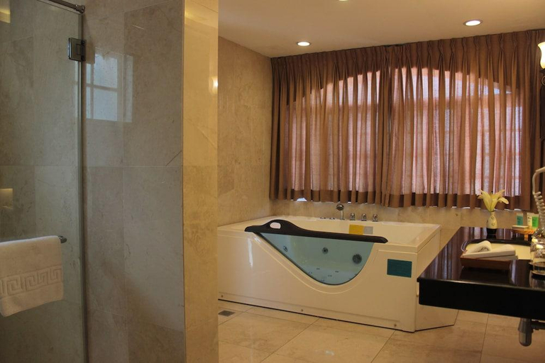 Bathroom 4, Villa Ibarra Tagaytay, Tagaytay City