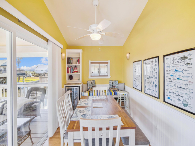 Food & Drinks, Celestial Dreams by Ryson Vacation Rentals, Galveston
