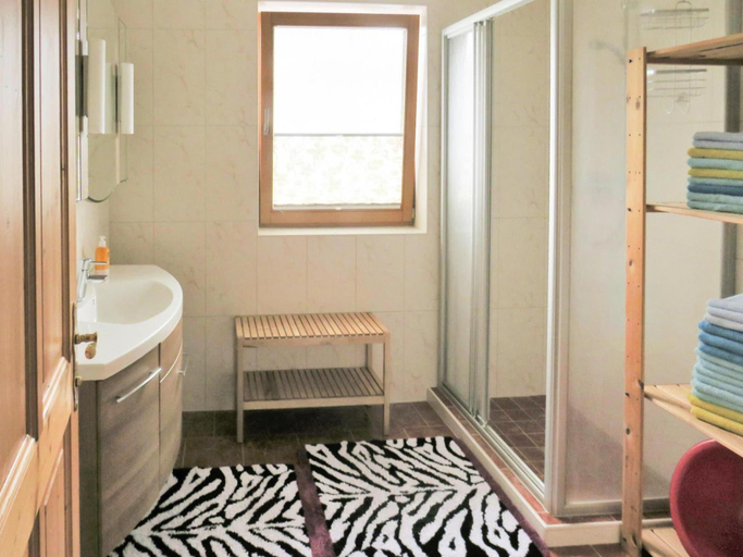 Bathroom 3, Holiday Home in Fugenberg near Spieljochbahn, Schwaz
