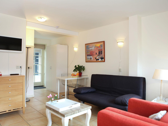 Others 5, Pleasant Holiday Home in Noordwijk aan Zee with Terrace, Noordwijk