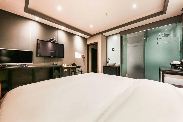 Bedroom 4, Cheonan K2 Hotel, Cheonan