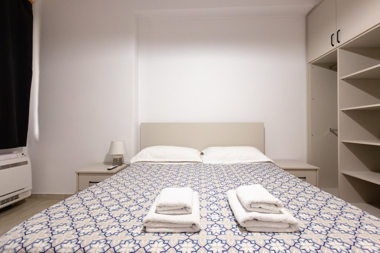 Bedroom 2, Happy Home Central 1, Tirana