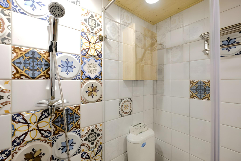 Bathroom 3, ColorFun inn, Kaohsiung