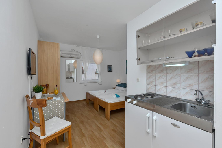 Others 5, Apartments Marija, Makarska