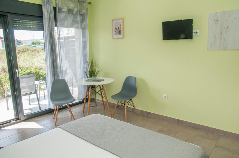 Bedroom 2, FF Apartments, Central Macedonia