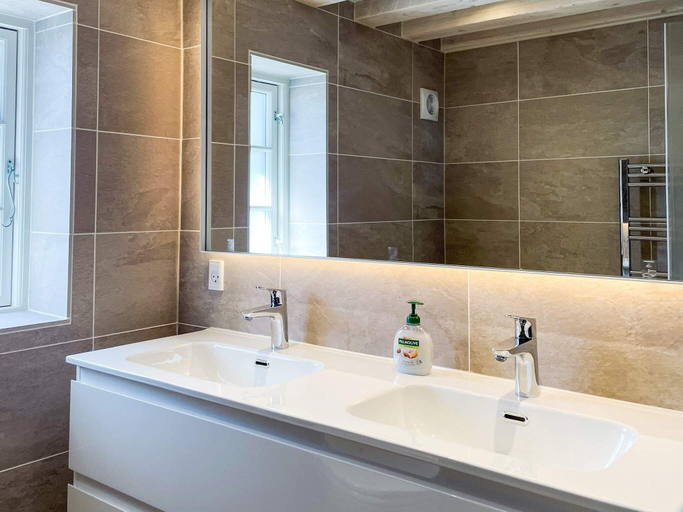 Bathroom 3, Idyllic Thatched Cottage Retreat-By Traum, Guldborgsund