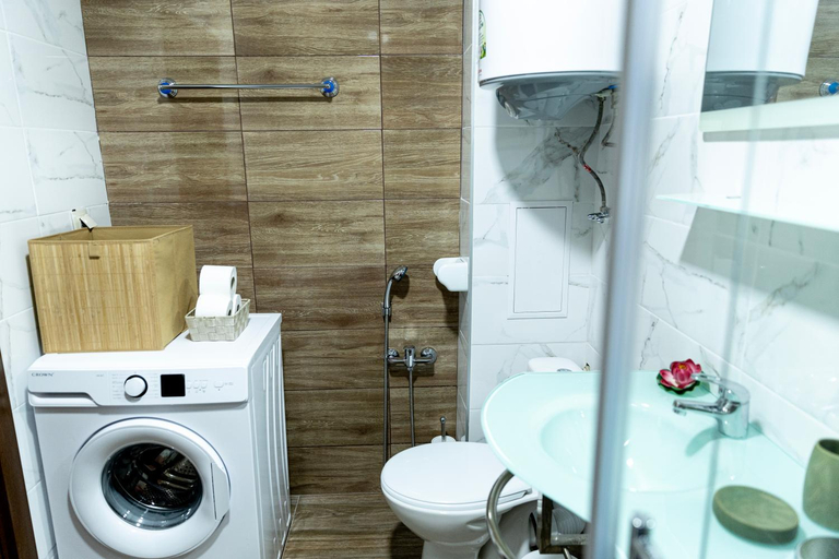 Bathroom 3, Rabi Park Residence, Varna