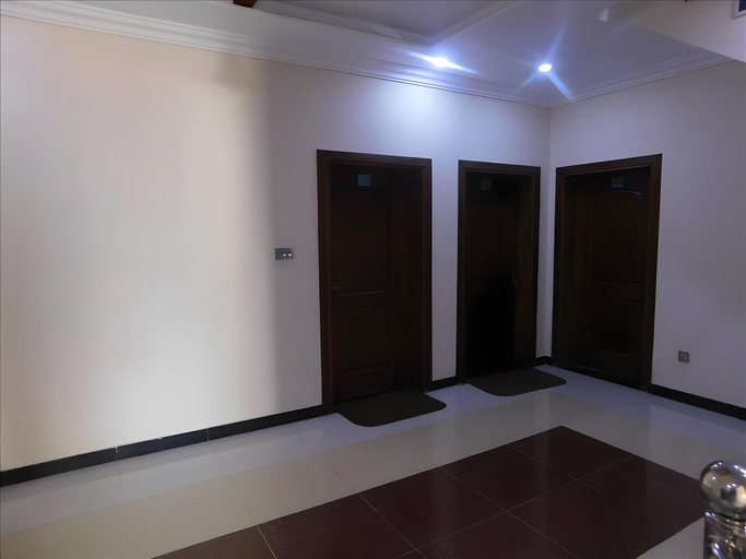 Others 4, Usmania Guest House, Hazara
