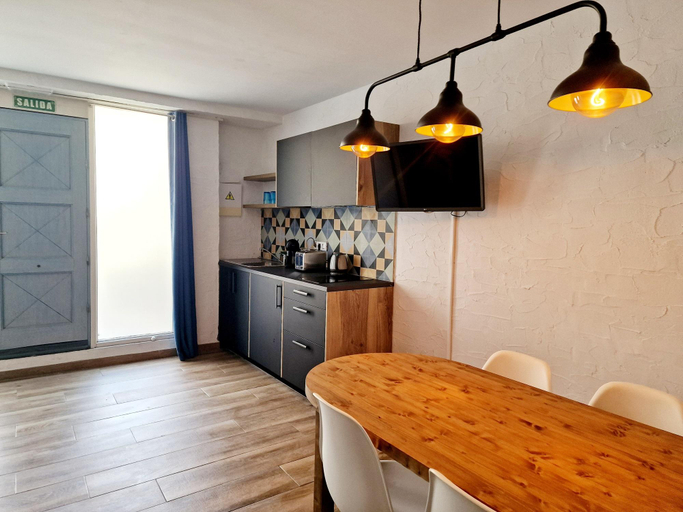 Others 4, Singular Hostel By Eurotels - Albergue Juvenil, Baleares
