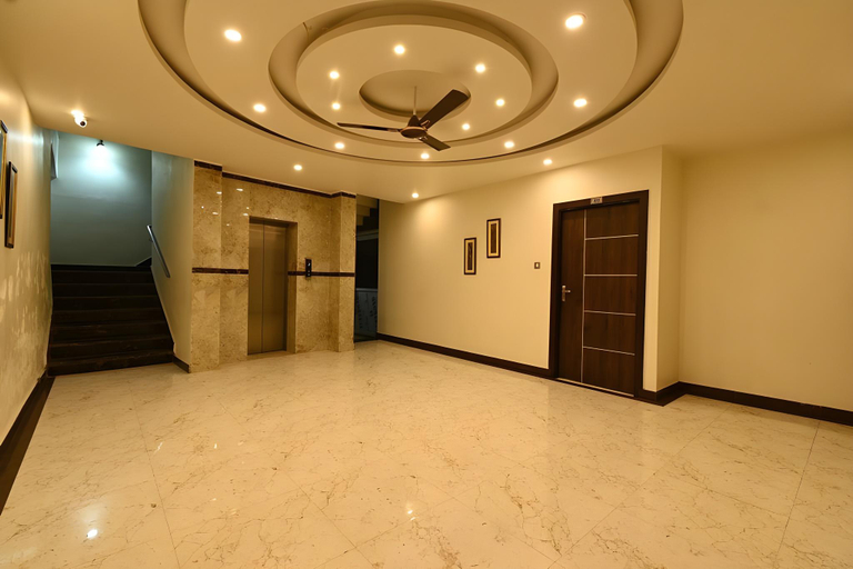 Others 4, Hotel I.P Palace, Lucknow