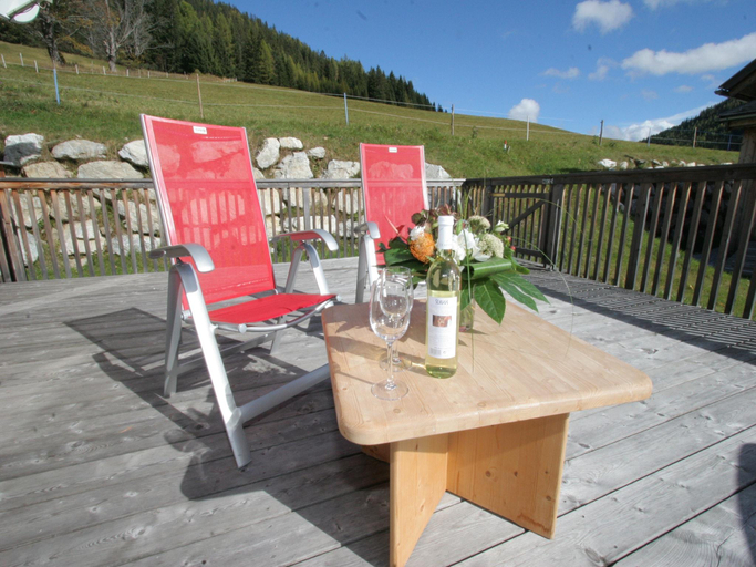 Others 3, Chalet Hohentauern by Ski Lift, Murtal