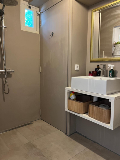 Bathroom 3, Bed en Breakfast Medemblik, Medemblik