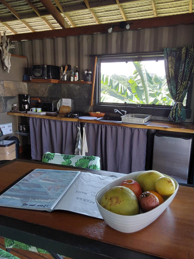 Food & Drinks, Fare Mahi Mahi