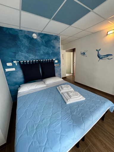 Bedroom 4, Mareluna Rooms, Barletta-Andria-Trani