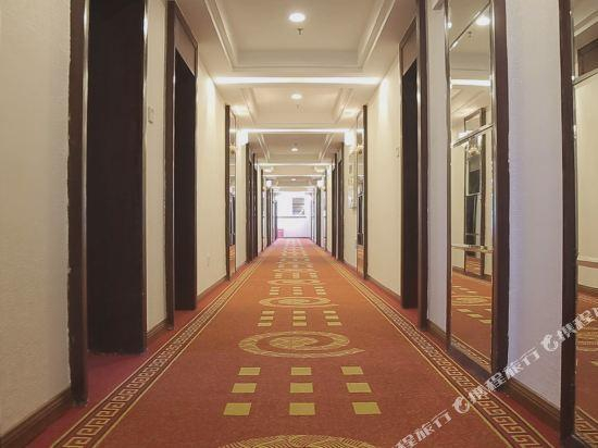 Others 4, Badu Hotel, Chongqing