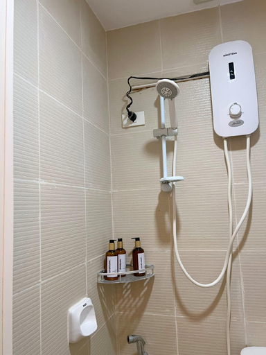 Bathroom, La Bella Tagaytay, Tagaytay City