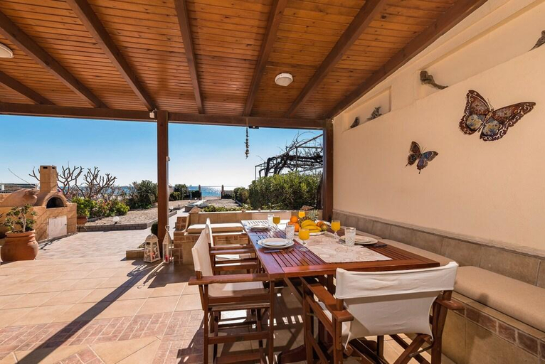 Food & Drinks, Villa Fay, South Aegean