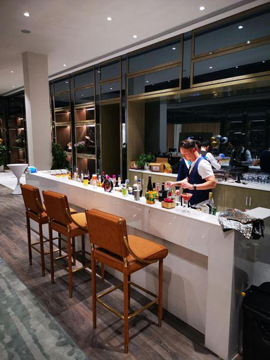Food & Drinks 4, Lavande Hotel Shanghai Jing'an Shibei Gaoxin, Shanghai