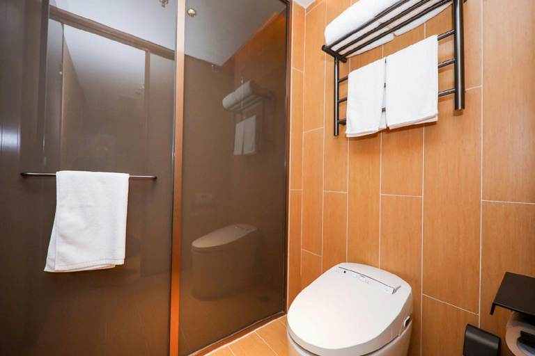Bathroom 3, Ji Hotel Yancheng Dafeng Helanhuahai, Yancheng