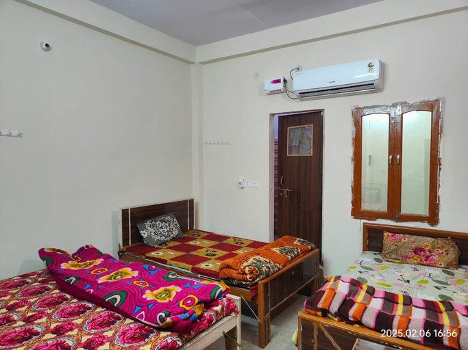 Bedroom 1, Gopal Sadan-2, Mathura
