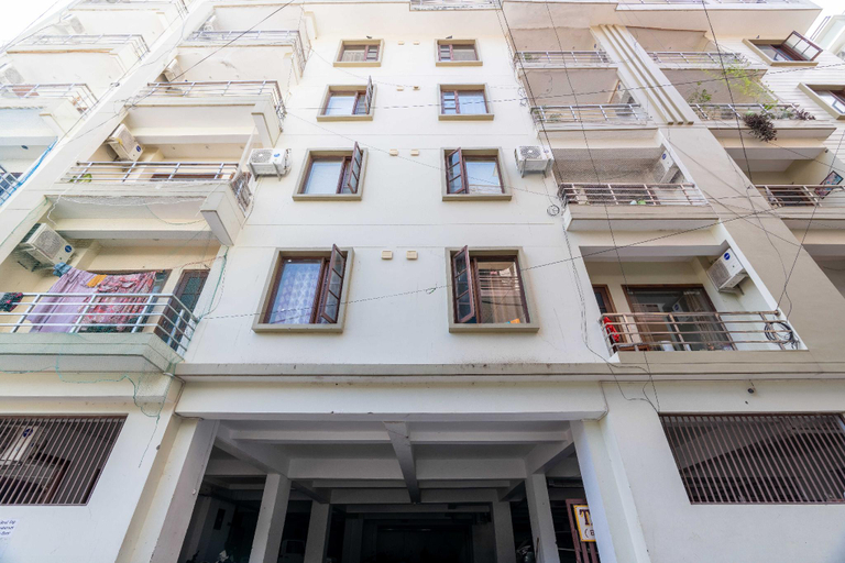 Others 4, Homlee -Jumbo Lux Flat w hills, Kitchen & parking, Garhwal